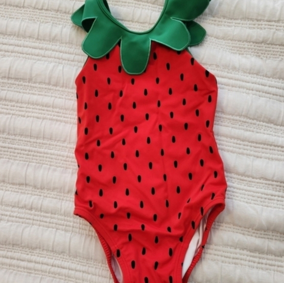 Hanna Andersson Other - Hanna Andersson Strawberry One Piece Swimsuit Swim 90 Or 3t Green and Red